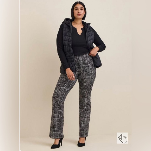 Torrid Women’s Pants Sz 22R Plus Buttery Soft Knit Black Print Wide Leg - Picture 1 of 11